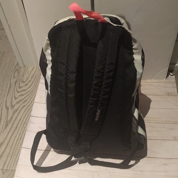 🌺 Nice backpack by Jansport 🌸🌸 - Picture 5 of 9